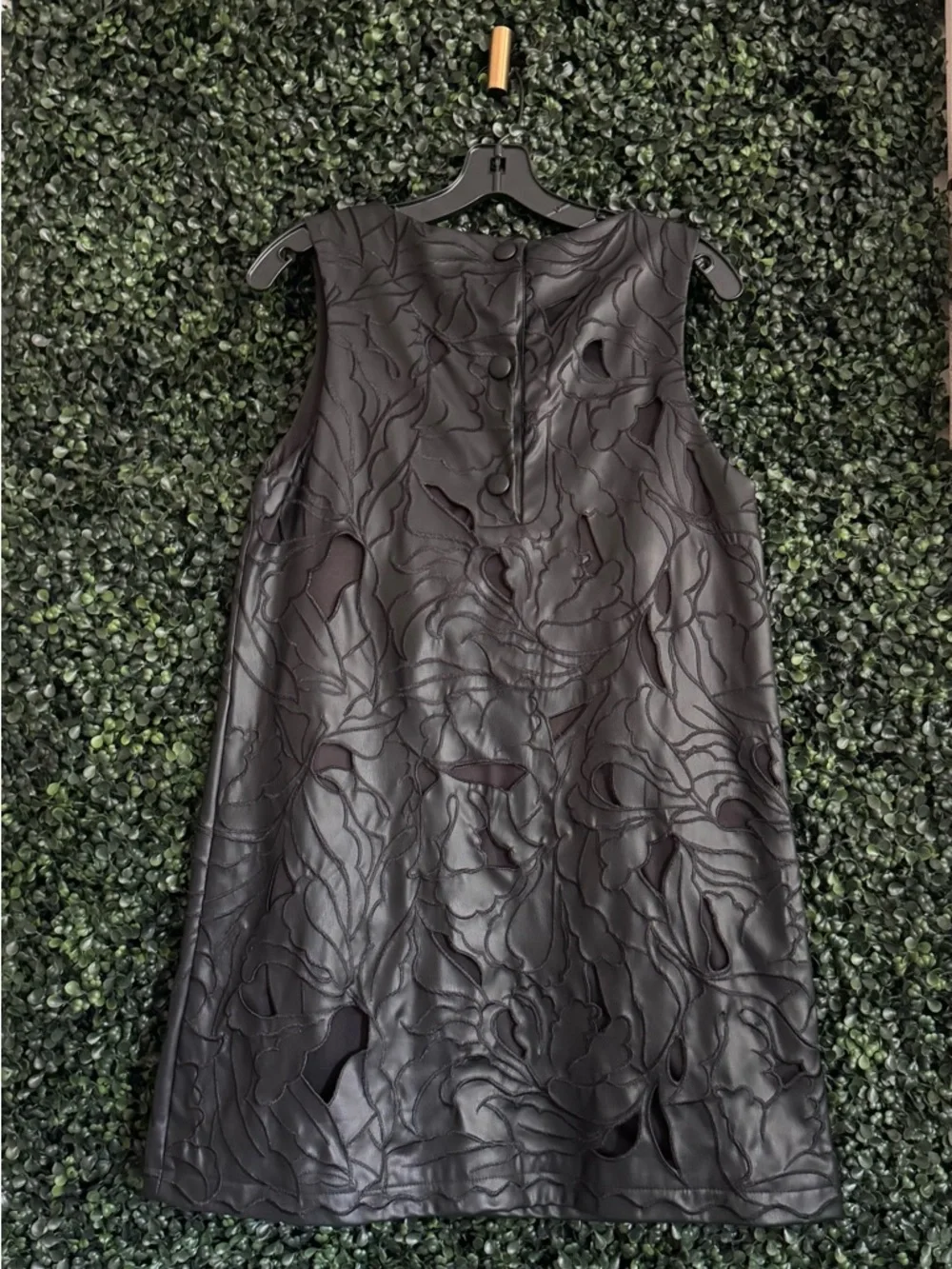 Zara Black Cut-Out Floral Faux-Leather Sleeveless Shift Dress - Picture 8 of 8